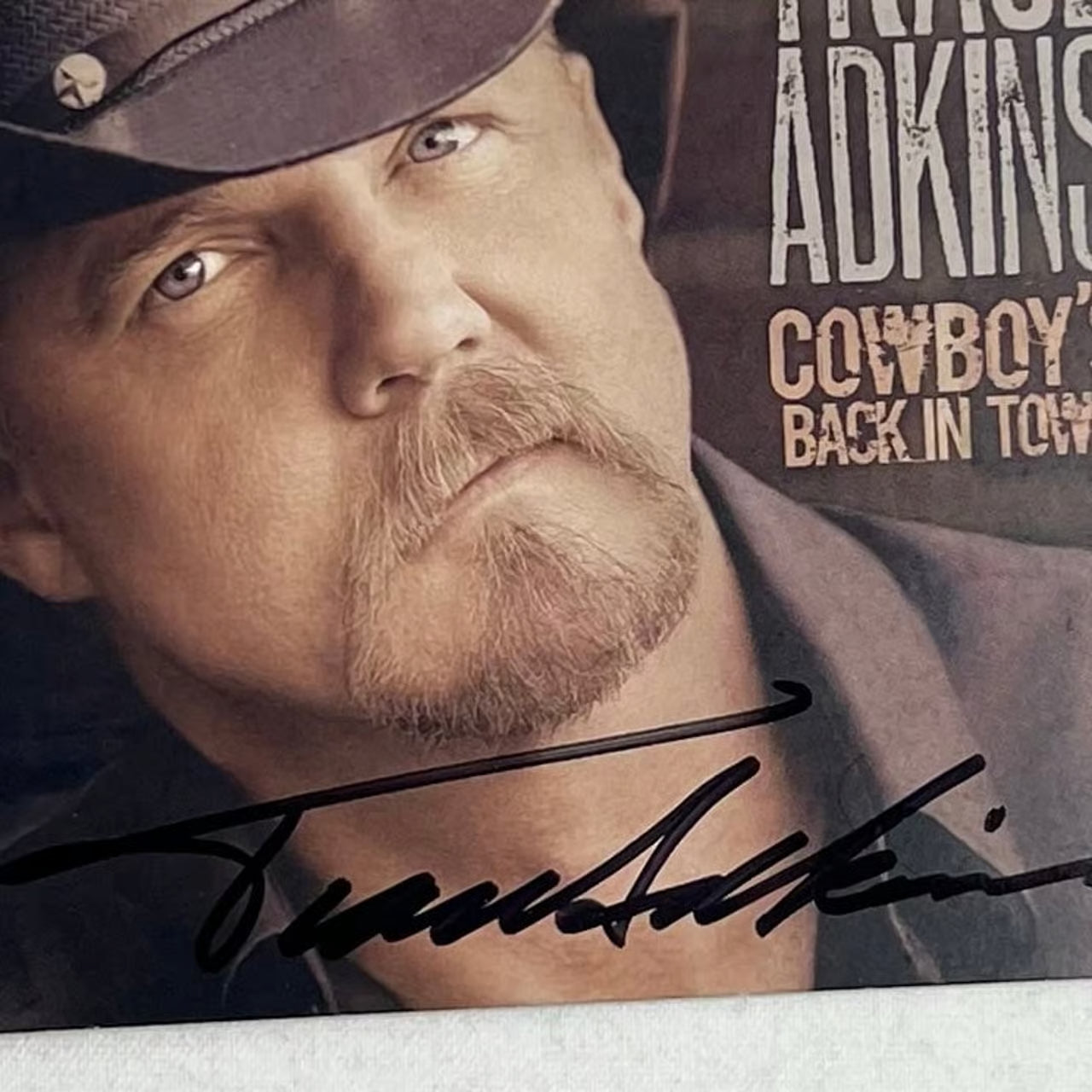 Trace Atkins "Cowboys Back In Town" Autographed CD Booklet With New CD