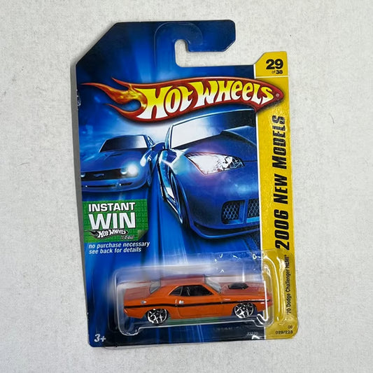 Hot Wheels '70 Dodge Challenger Hemi